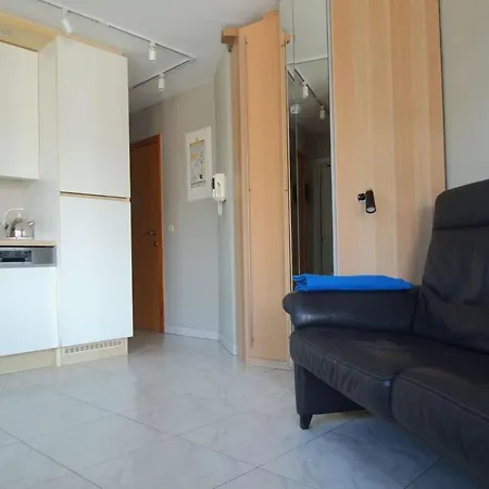 200m From The Sea - Parking Included דירה *