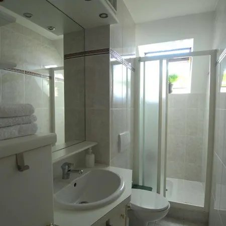 200m From The Sea - Parking Included *