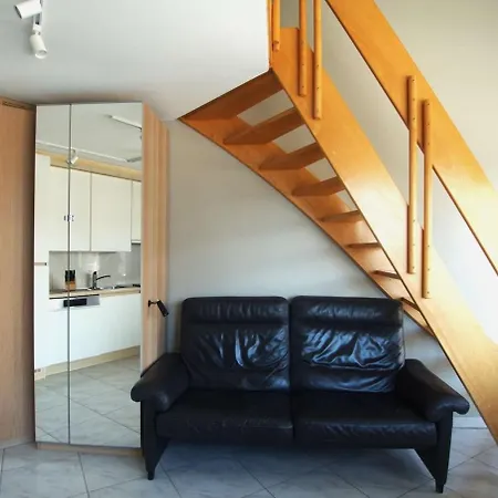 200m From The Sea - Parking Included דירה